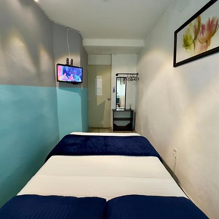 Suites Brisa Marina - Atras De Playa Regatas Y El Malecon, 6 Calles Del Acuario 韦拉克鲁斯 外观 照片