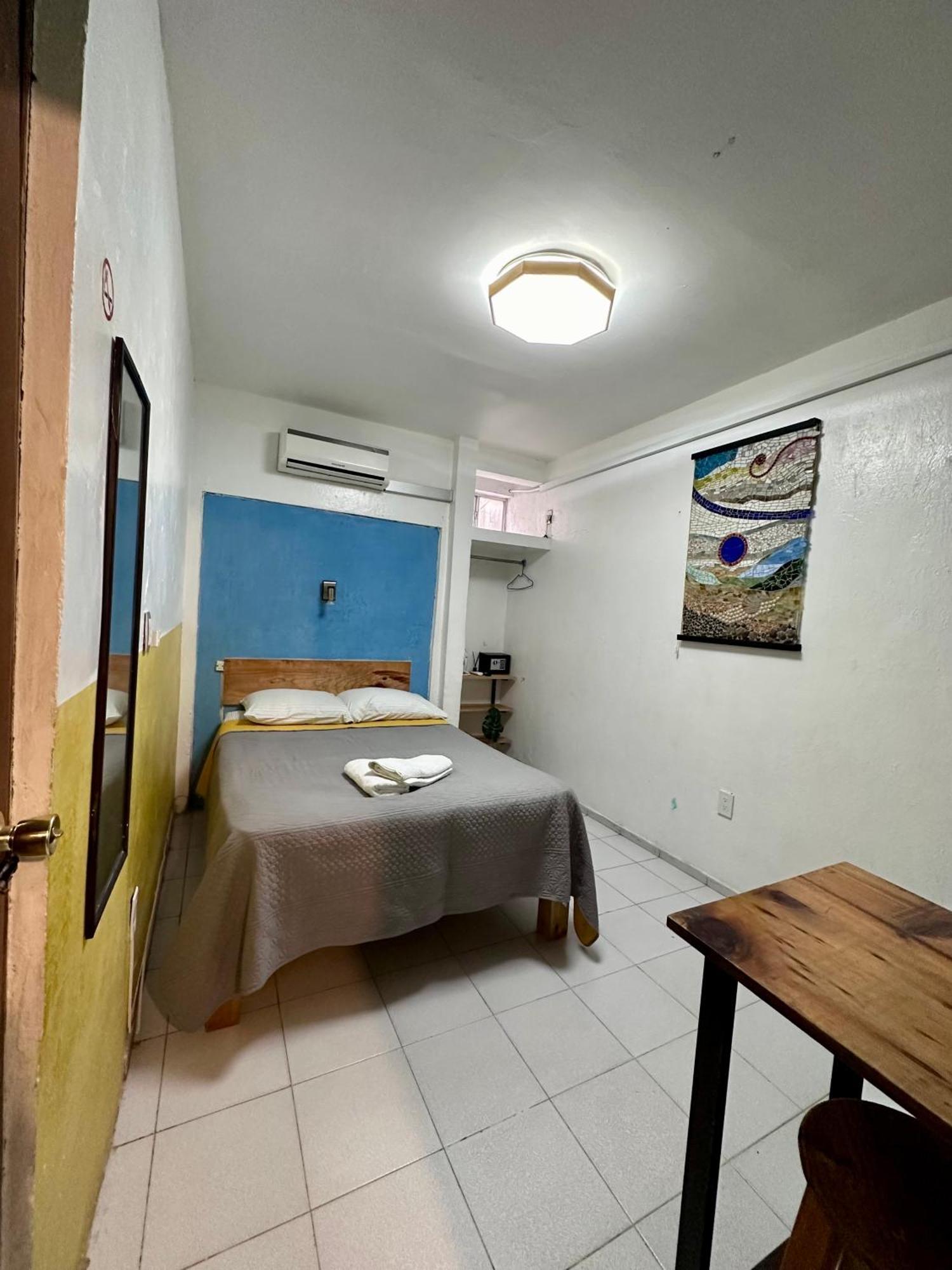 Suites Brisa Marina - Atras De Playa Regatas Y El Malecon, 6 Calles Del Acuario 韦拉克鲁斯 外观 照片