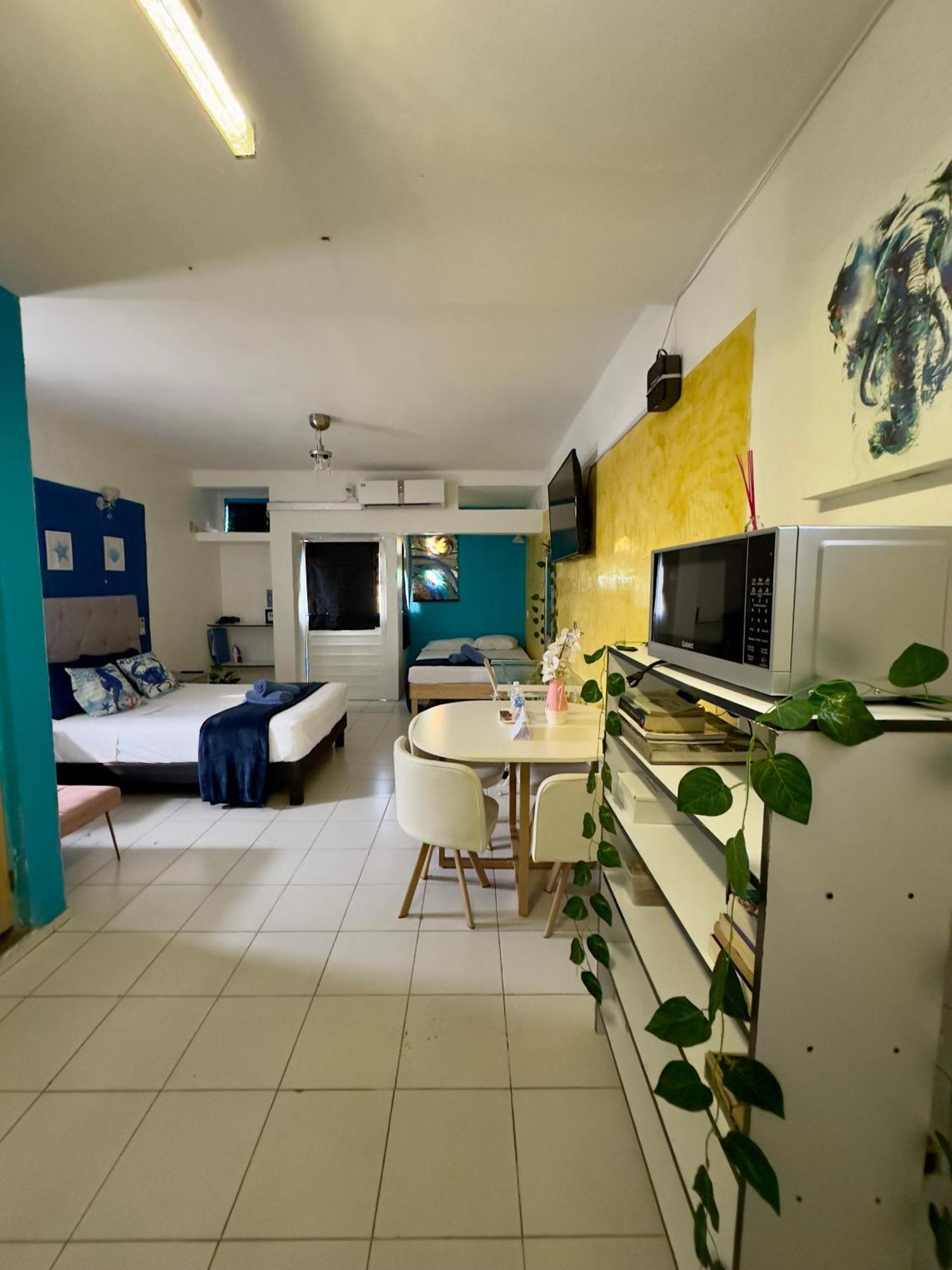 Suites Brisa Marina - Atras De Playa Regatas Y El Malecon, 6 Calles Del Acuario 韦拉克鲁斯 外观 照片