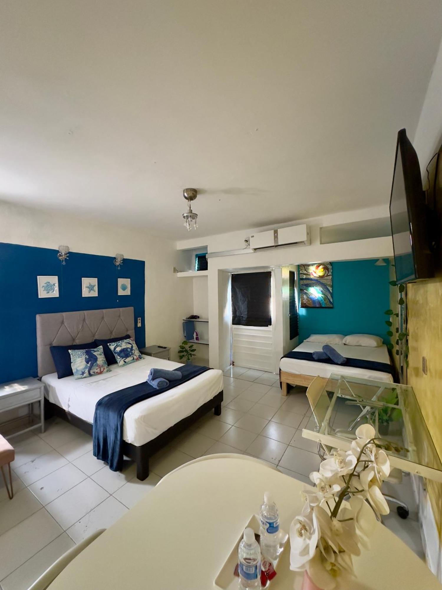 Suites Brisa Marina - Atras De Playa Regatas Y El Malecon, 6 Calles Del Acuario 韦拉克鲁斯 外观 照片