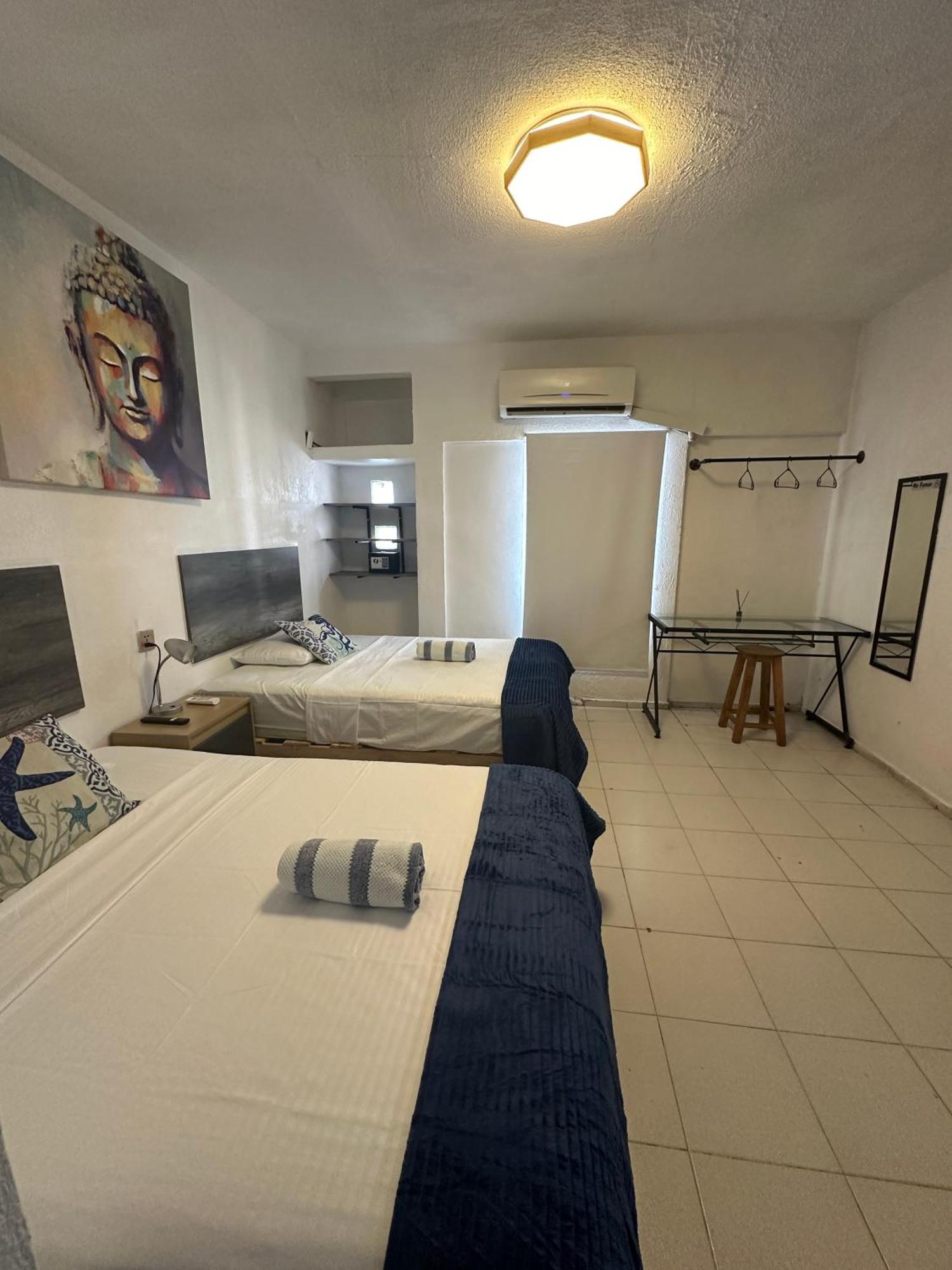 Suites Brisa Marina - Atras De Playa Regatas Y El Malecon, 6 Calles Del Acuario 韦拉克鲁斯 外观 照片