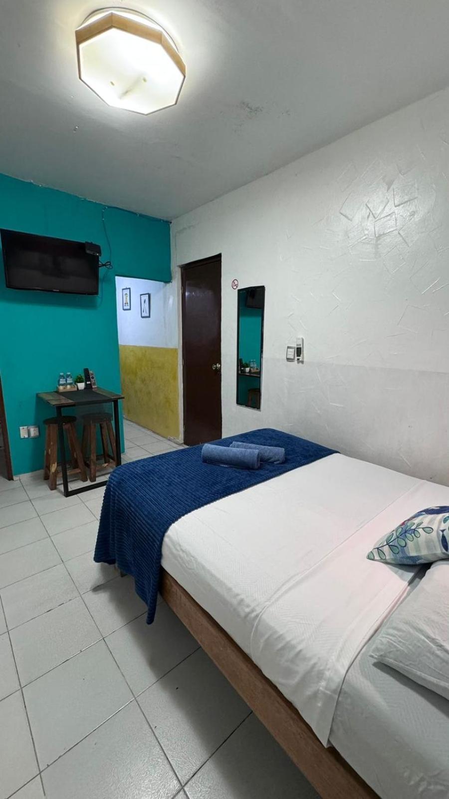 Suites Brisa Marina - Atras De Playa Regatas Y El Malecon, 6 Calles Del Acuario 韦拉克鲁斯 外观 照片
