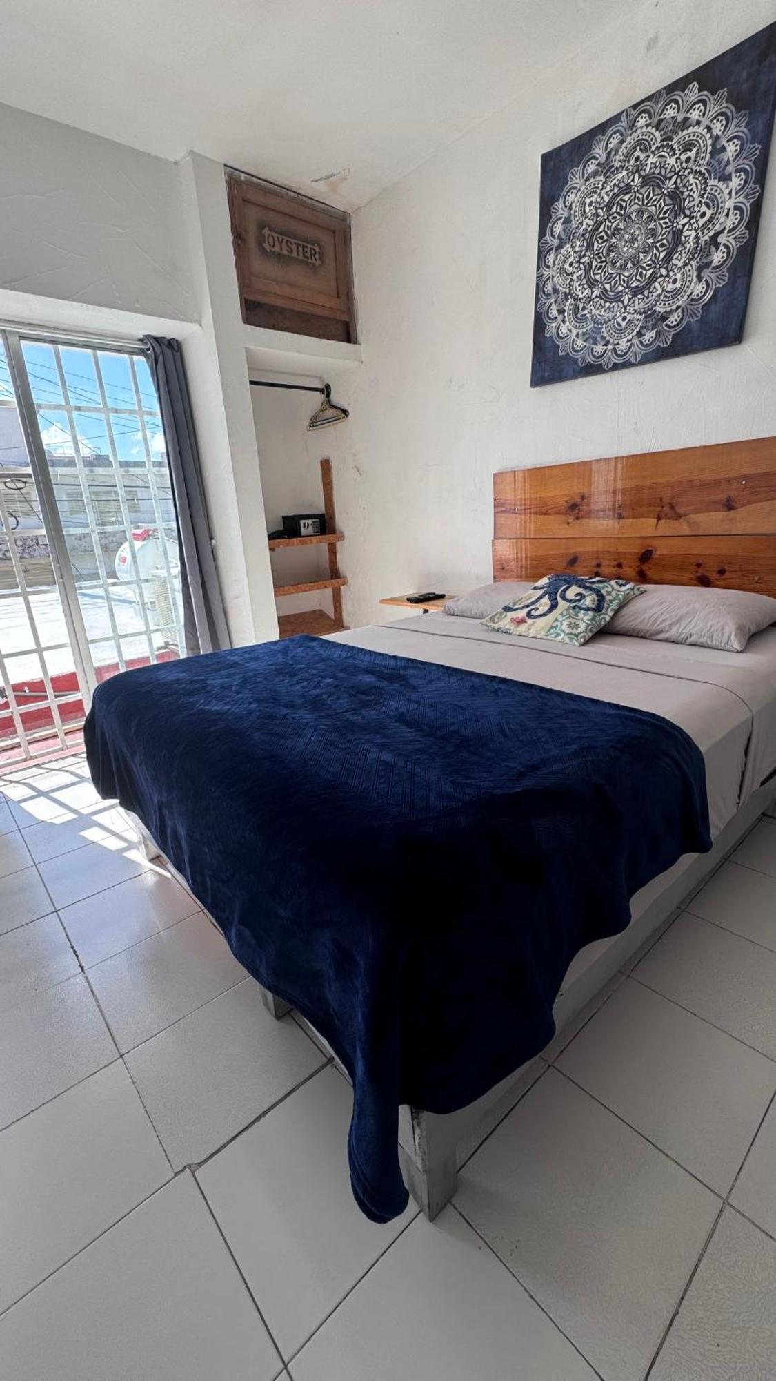 Suites Brisa Marina - Atras De Playa Regatas Y El Malecon, 6 Calles Del Acuario 韦拉克鲁斯 外观 照片